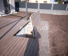 Terasový poklop s elektrickým pohonem